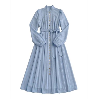 Robe longue femme voilée ornée de cristaux élégants