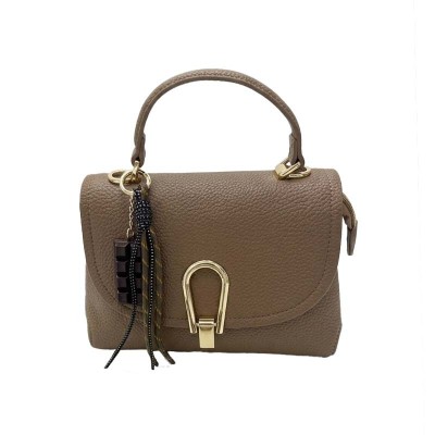 Sac à main minimaliste chic avec fermoir doré élégant
