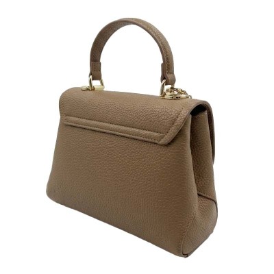 Sac à main minimaliste chic avec fermoir doré élégant