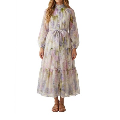 Robe longue florale à col officier et coupe fluide