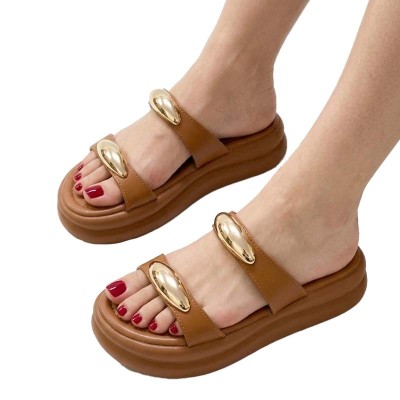 Mules GLA SHOES à plateforme avec détails dorés élégants