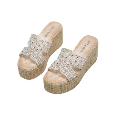 Sabots GLA SHOES à plateforme avec strass et motif résille