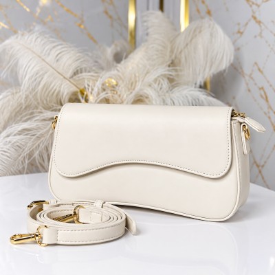 Sac à bandoulière femme élégant et pratique pour tous les jours