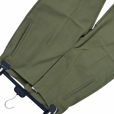 Pantalon femme coupe droite avec poches, disponible en 4 couleurs